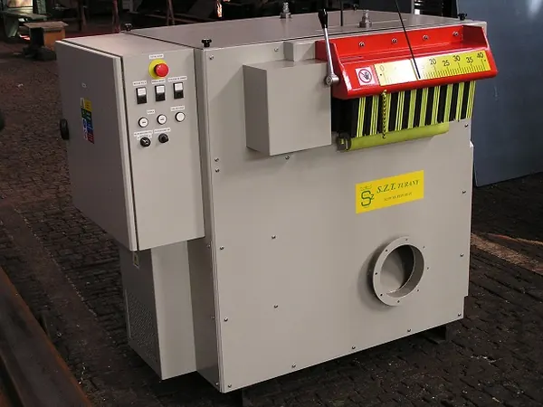 spreader saw